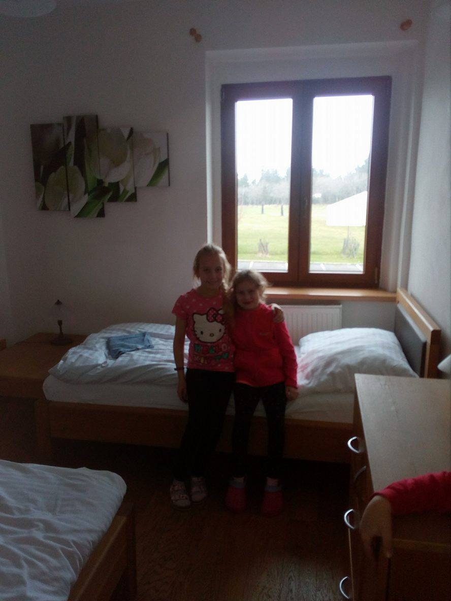 18452462_1813532498673187_846363843_o